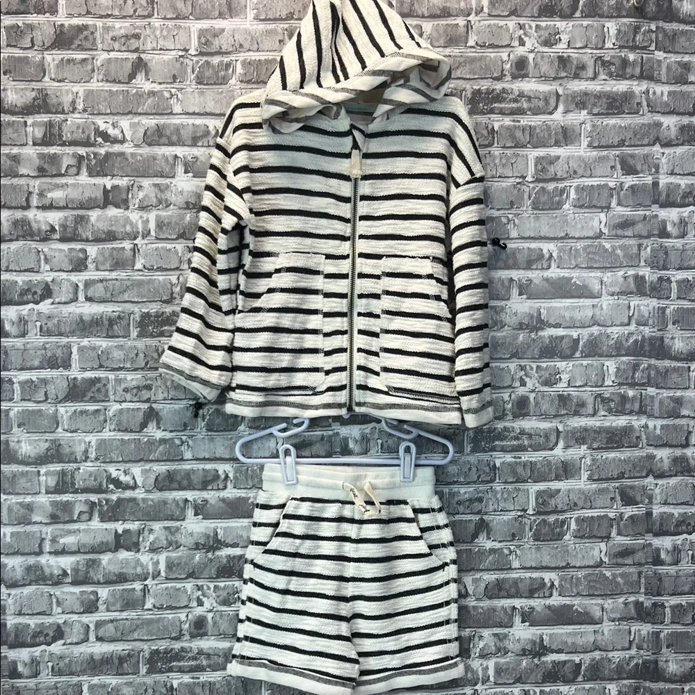 Boy's‎ Striped Hoodie and Shorts Set